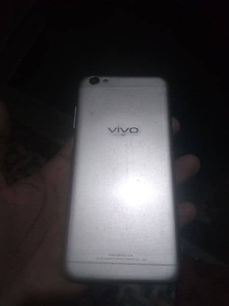 VIVO Y67 3