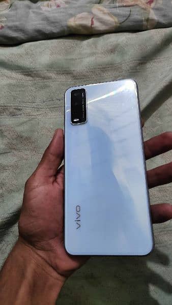 Vivo y20  4+1/64 No open No repair 4