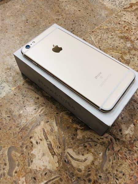 Iphone 6s plus 10/10 with box & charger 8