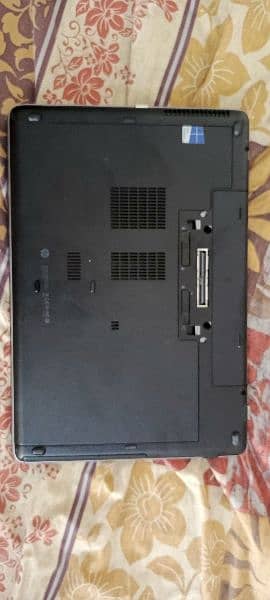 hp laptop 8Gb 500 Gb 3