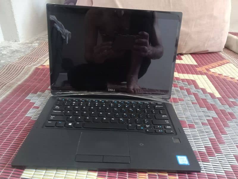 7390 Dell 2 in 1 (8 gb ram 256 gb ssd memory and touch with 360) 4