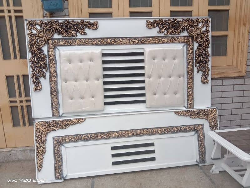 A new bed for sale only seriace person contact me 03069011889 0