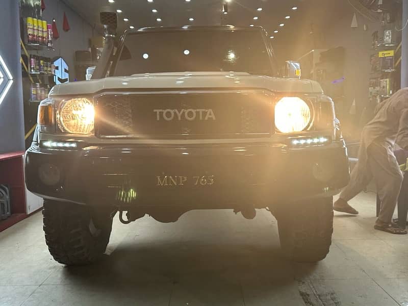 Toyota Land Cruiser 1987 2