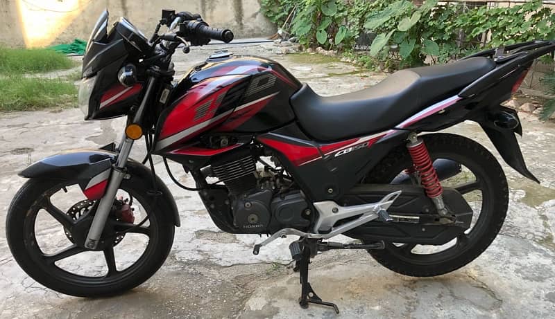 HONDA CB150F FOR SALE (ONLY FOR SERIOUS BUYERS) 2