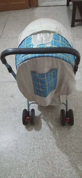 PRAM STROLLER 4