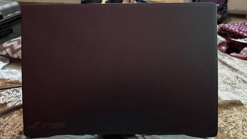 Asus Zephyrus Gaming Laptop (Ryzen 7 5800, GeForce GTX 1650, 16GB RAM) 6