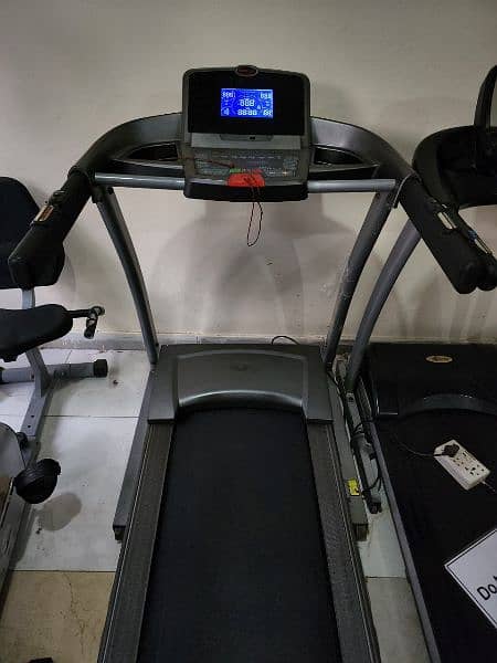 treadmils. (0309 5885468). gym cycles. spin bikes. ellapticals 12