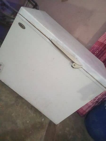 very good condition 100prsnt coling no body fald buy and use 2