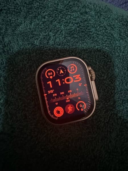 Watch Ultra Good condition 10 by 10 wireless charging 1