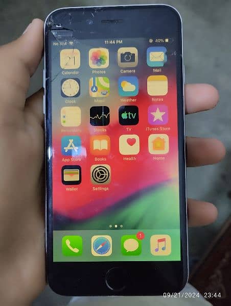 iphone 6 64gb PTA approved carmery not work 0