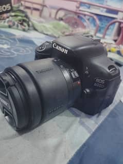 Camera DSLR EOS 600D