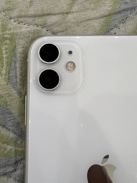 iphone 11 pta approved (64gb) box 7