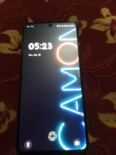 Techno Camon 20 pro 9