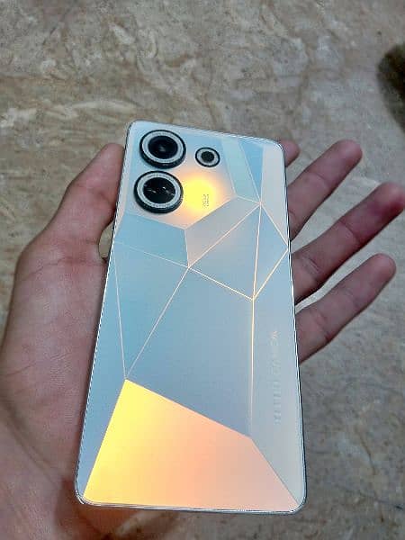 Techno Camon 20 pro 10