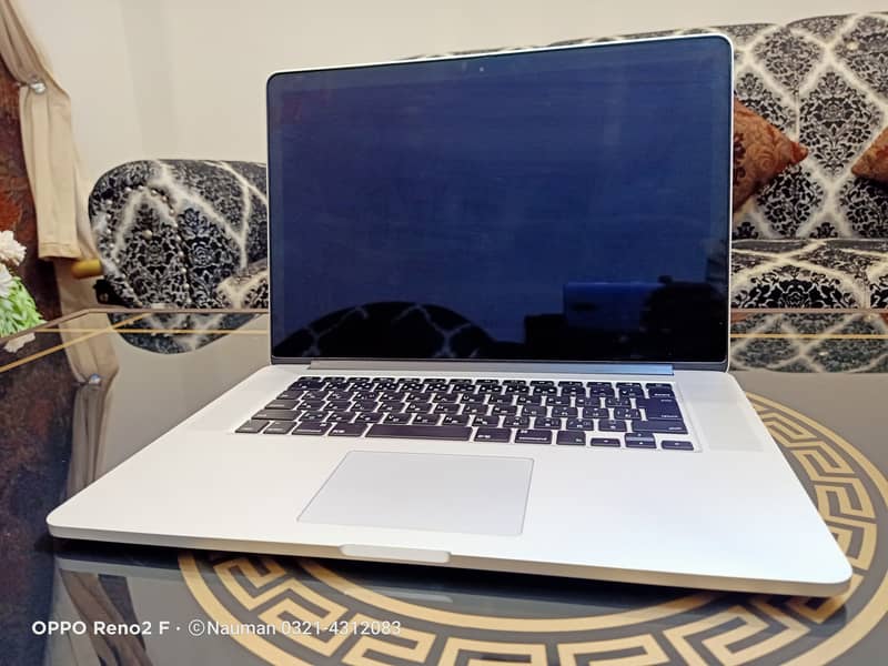 MacBook Pro 2017, Core i5, 13"Ratina Display, 16GB RAM, 256GB SSD 1