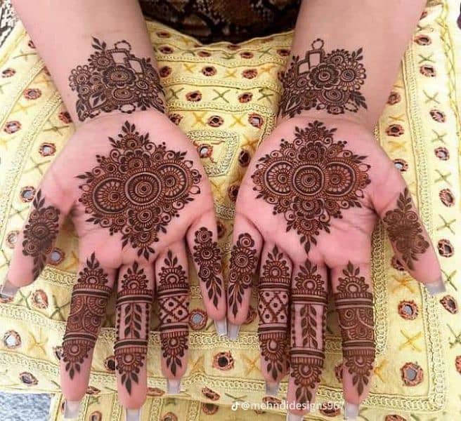 Mehandi design 1