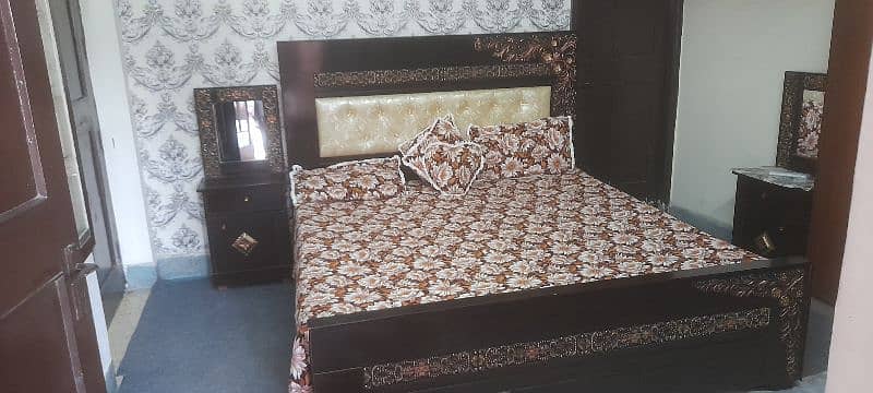 sale bed with side table and dressing 1