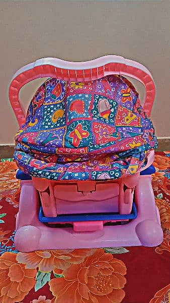 Baby carrycot 2