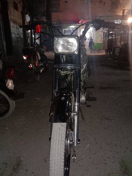 Honda CG 125 Karachi num 2