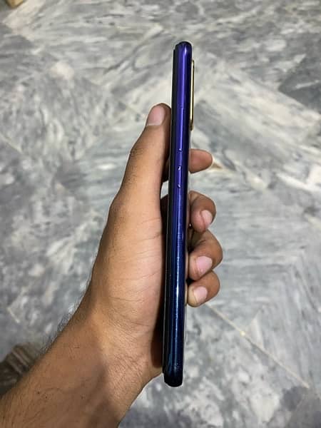 vivo S1 128 gb pta-approved 1