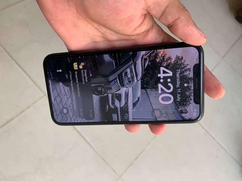 Iphone 11 pro for sale 4