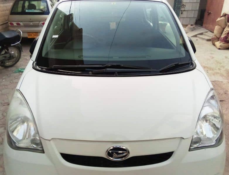 Daihatsu Mira 2014 1