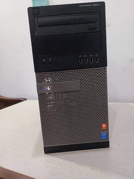 Dell machine i5 4th gen with 4 gb graphics card  **Negotiable Price** 7