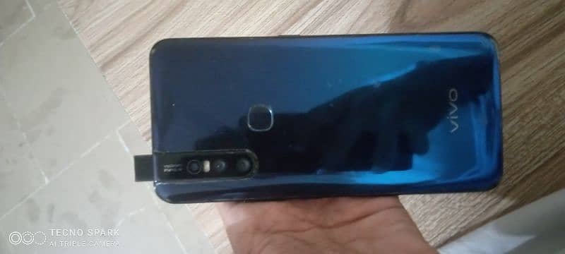 vivo v15 8/256 front popup camerra 1