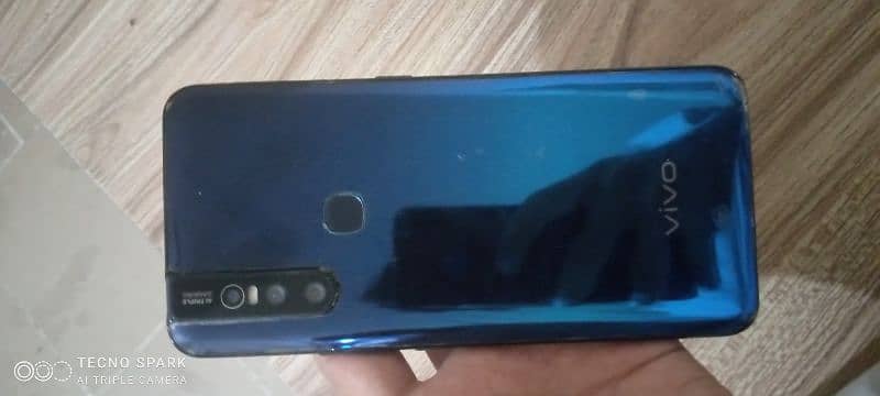 vivo v15 8/256 front popup camerra 2