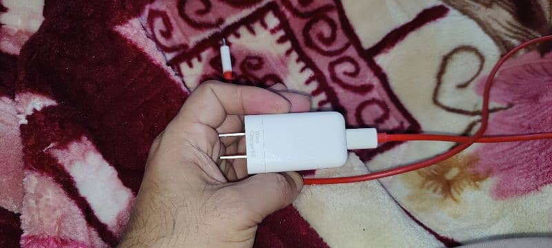 i am selling OnePlus original 65 watts warp charger 1