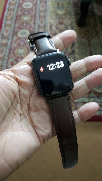 SERIES 4 APPLE WATCH 44MM 1