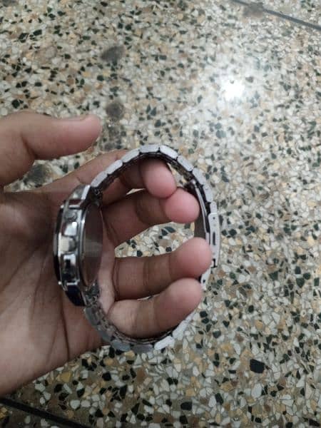 Bosck Watch Used For Sale Cell Dead 1