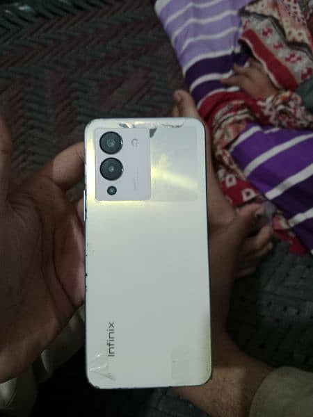 infinix not 12 8/ 128 1