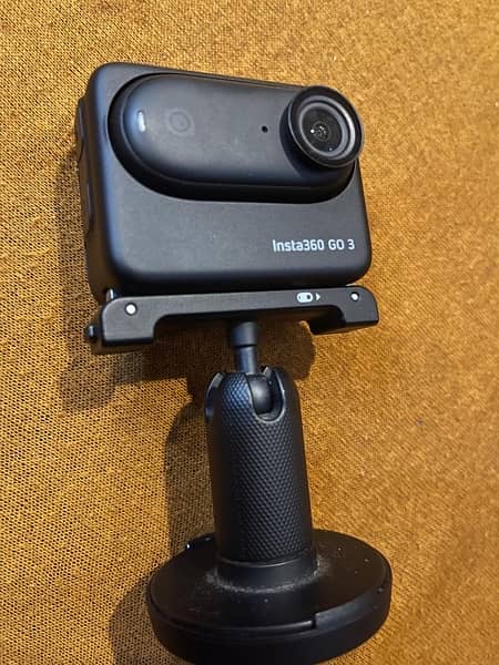 insta 360 Go 3 Black 128gb 4