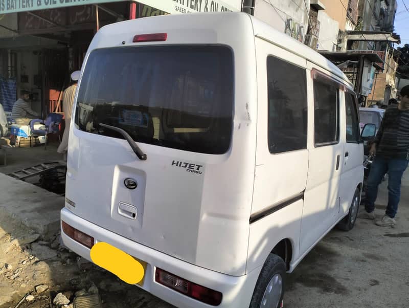 Daihatsu Hijet 2011 1