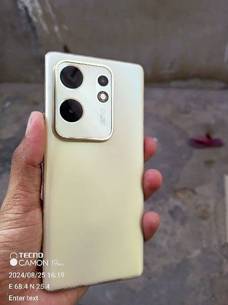 Infinix zero 30 4G all okay set hai khulvaya tha speaker ka masla ho 0