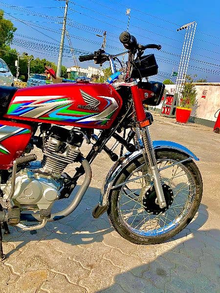 Honda 125/2023 Islamabad number 1