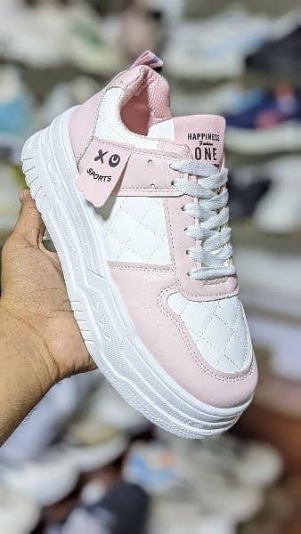 shoes/sneakers/for ladies 1