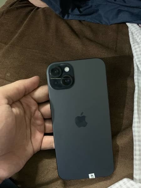 IPHONE 15 PLUS BLACK JV 128 GB WITH BOX AND IN OFFICIAL APPLE WARRANTY 2