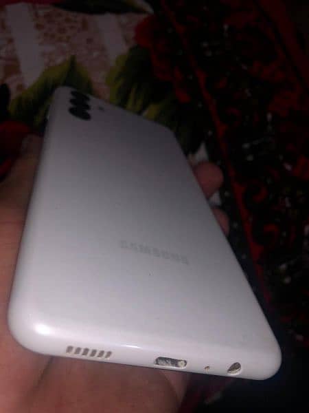 Samsung A04s 3