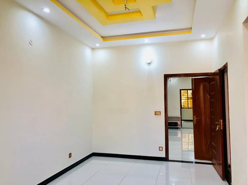 7 Marla Brand New Triple Storey Beautiful Luxury House For Sale In Samanabad Lahore 3