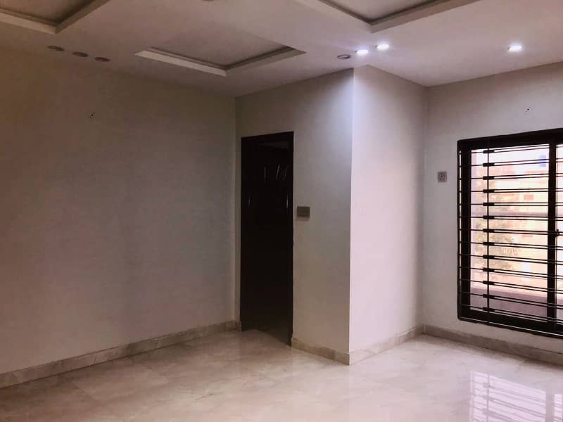 8.50 Marla Brand New Beautiful Triple Storey House On Sale On Samnabad Lahore 36