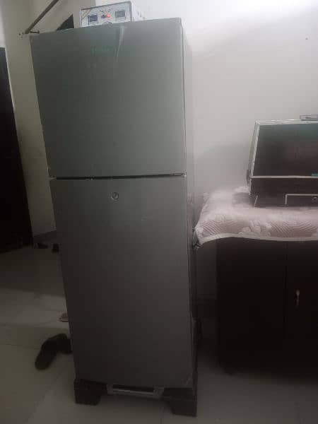 Haier ki hy only fridge hy steplizer nahi 7