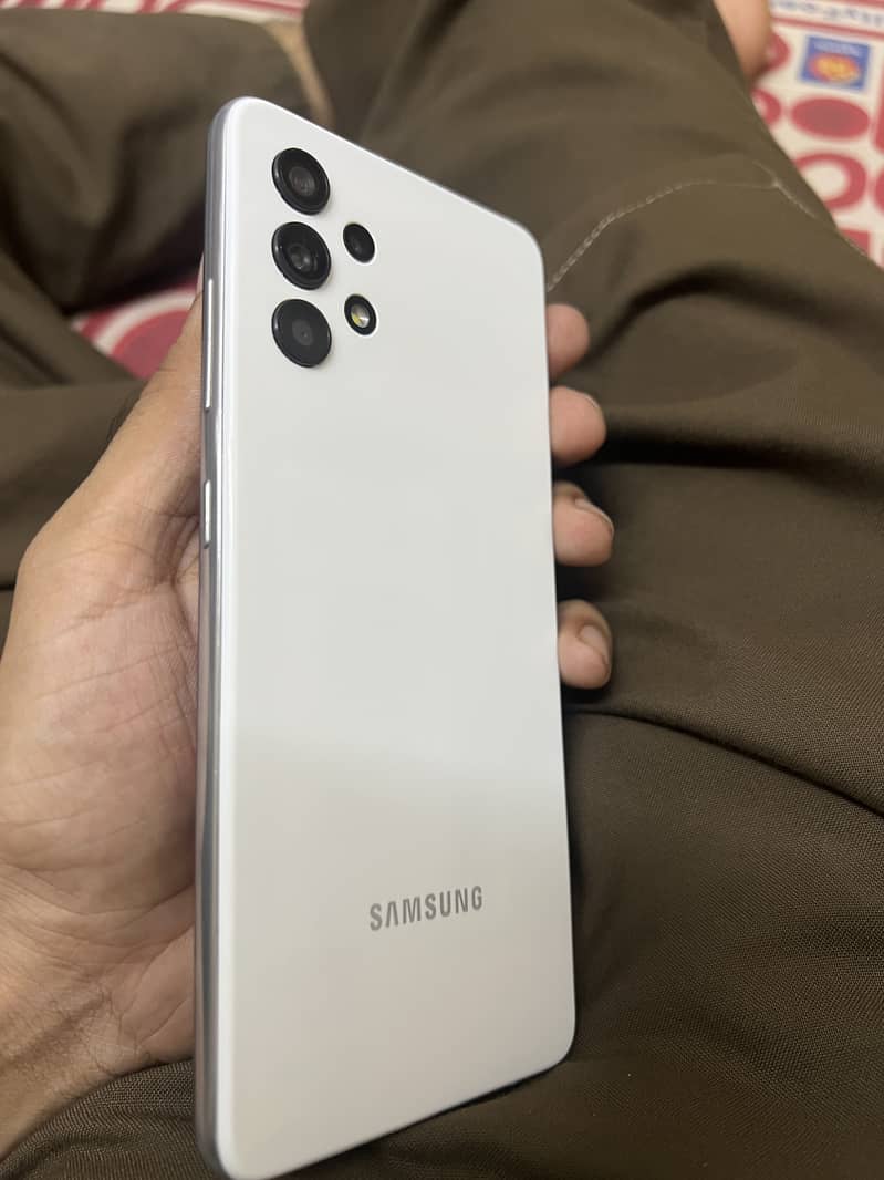 Samsung A32.6/128 gb 3