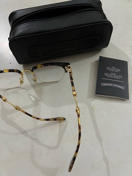 CHROME HEARTS GLASSES 3