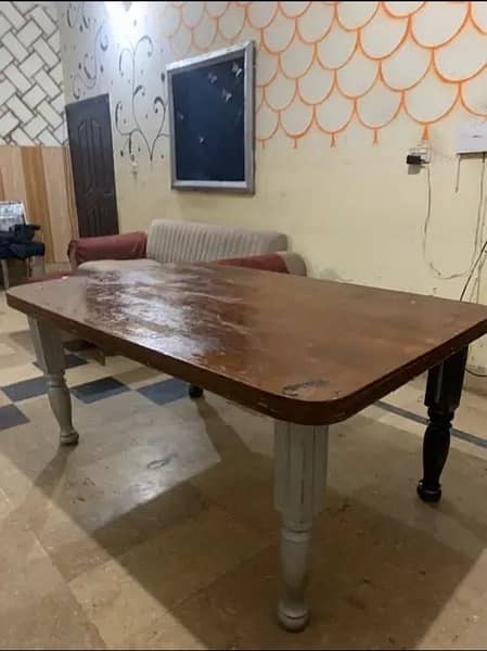 dinning table in low price 3