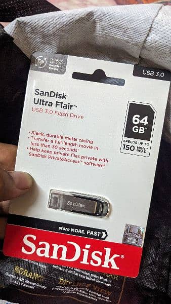 SanDisk Ultra Flair 64 GB 1