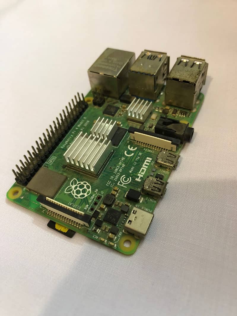 Raspberry pi 4 model B 1