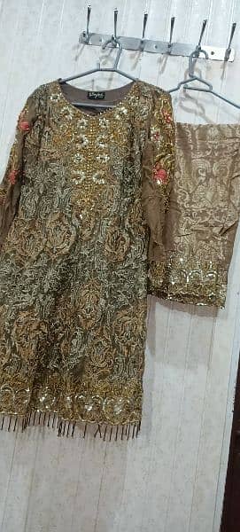 stitched golden colour dress without doupata, thread work embroidary 1