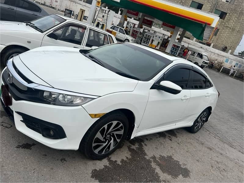 Honda Civic Oriel 2017 4